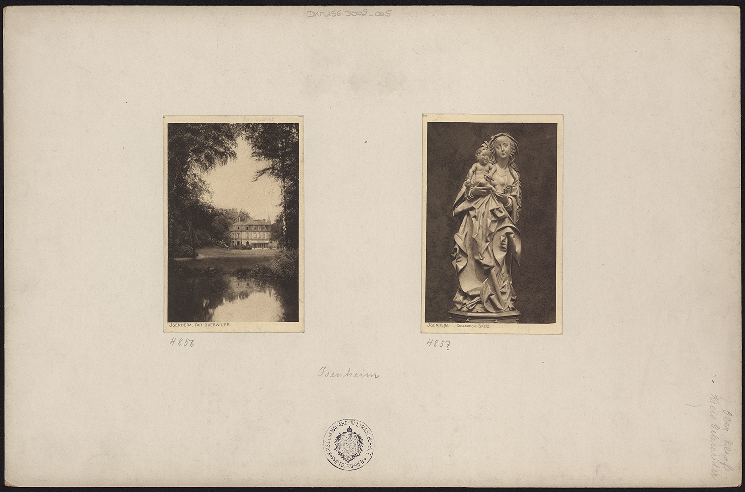 Vue d’ensemble de la villa depuis l’étang et d’une sculpture d’une Vierge à l’Enfant (collection Spetz).