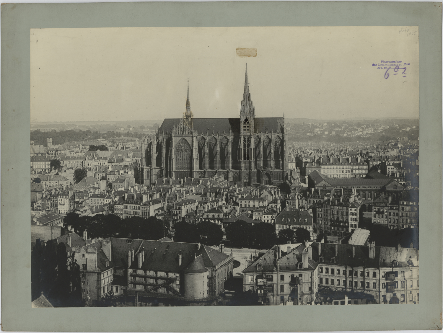 Projets de flèches à la croisée du transept et sur la tour du Chapitre, vue d’ensemble du côté nord.