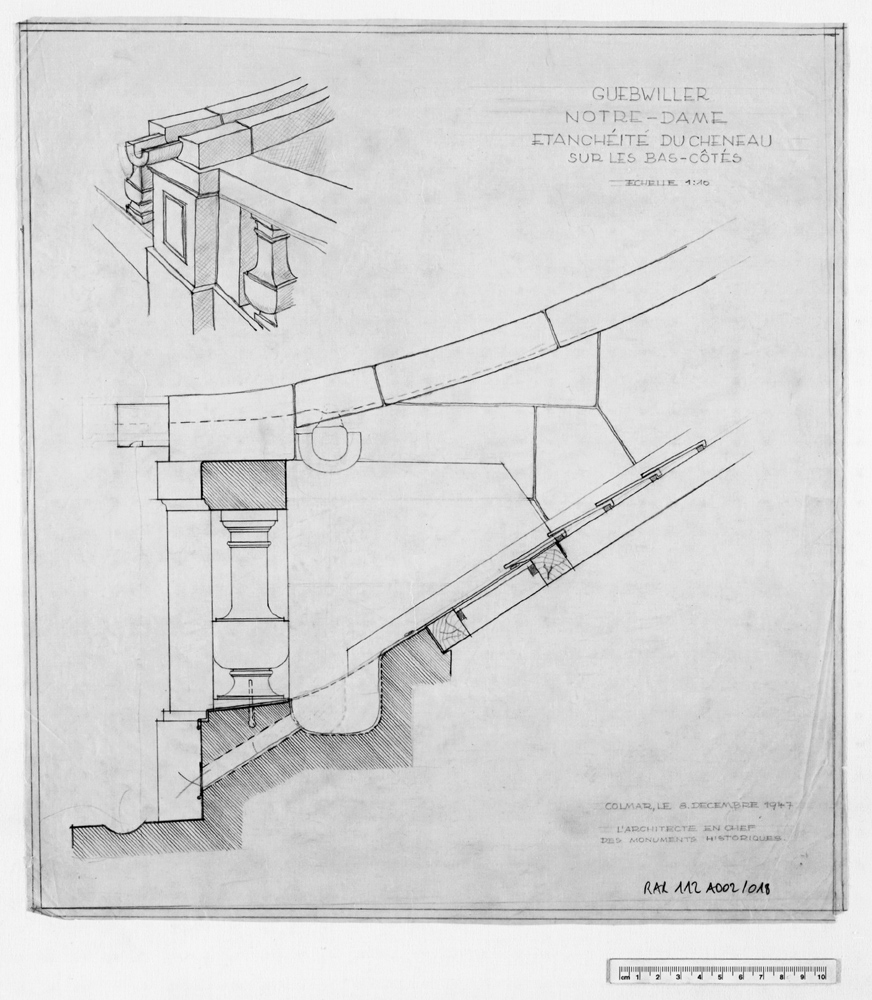 Etanchéité du chéneau sur les bas-côtés, élévation et coupe.