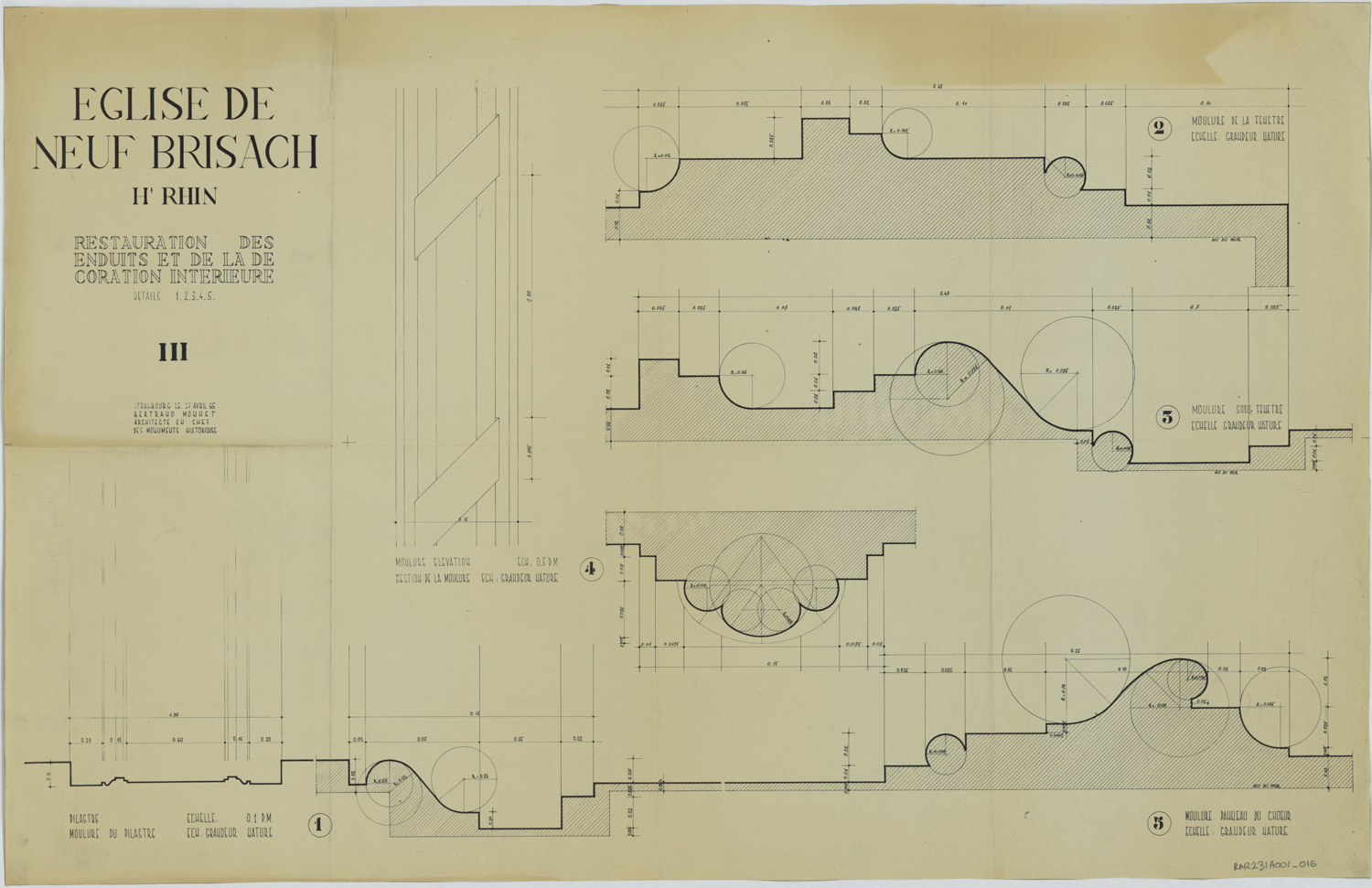 Projet de restauration des enduits et de la décoration intérieure, détails de moulures.