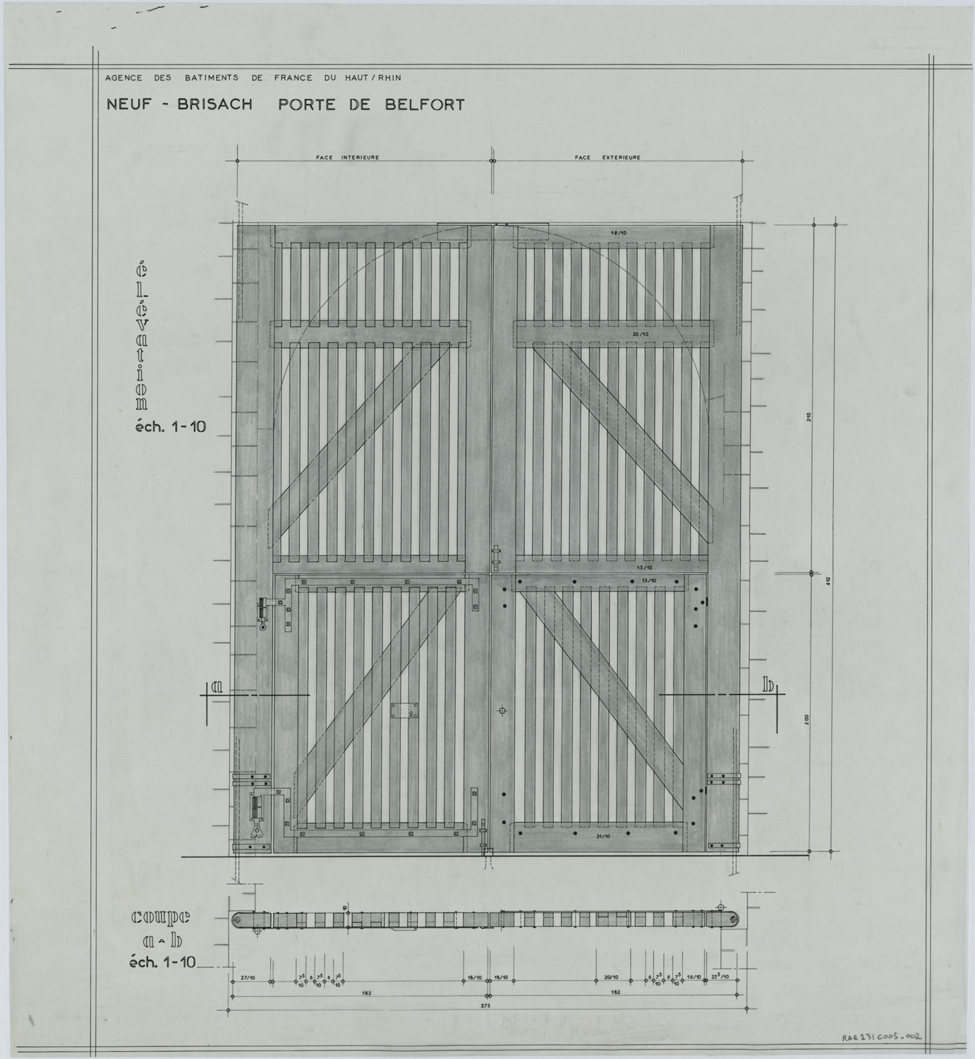 Plan de masse et élévation d’une porte.