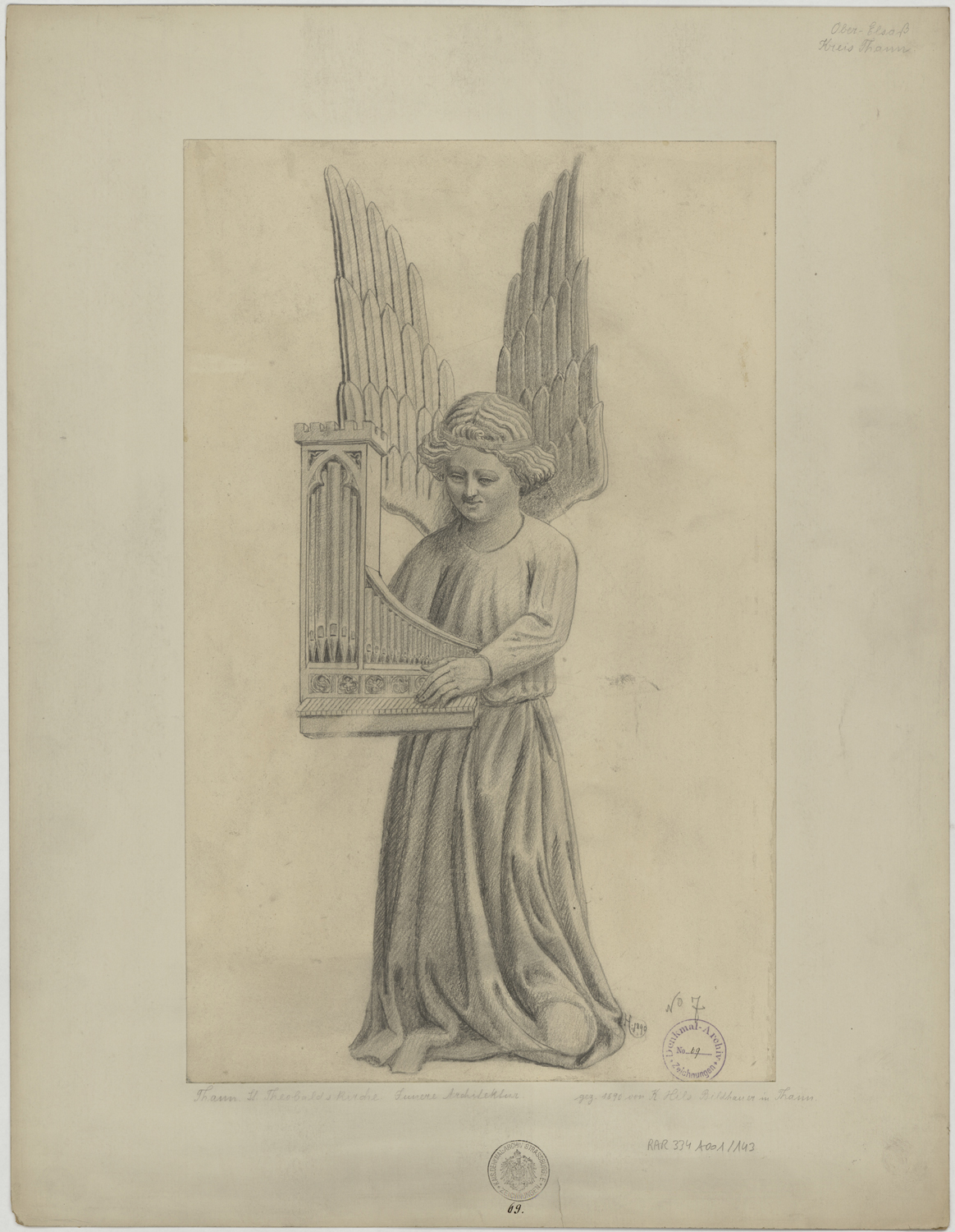 Décor intérieur, élévation d’un ange musicien à l’orgue.