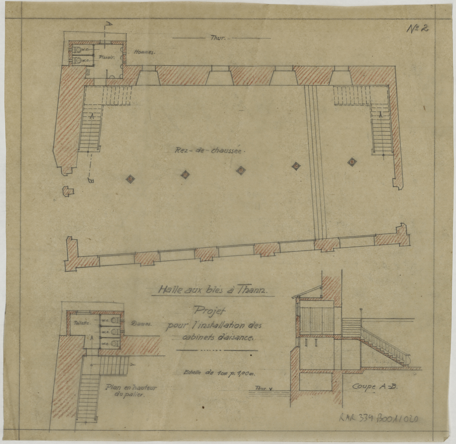 Projet d’installation de sanitaires, plans de masse par niveau et coupe.