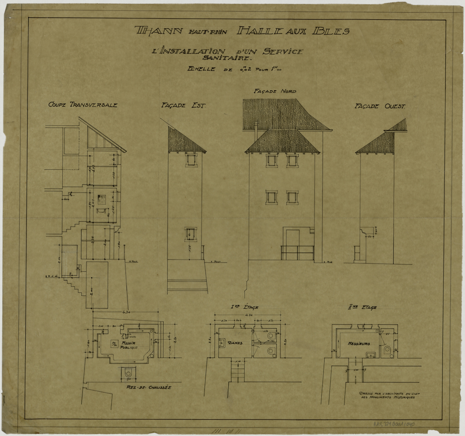 Projet d’installation de sanitaires, plans de masse par niveau, élévations des façades et coupe transversale.