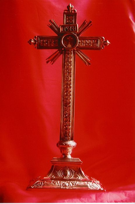 croix-reliquaire de la Vraie Croix - © Ministère de la Culture (France), Direction Régionale des Affaires Culturelles des Pays de la Loire – Tous droits réservés