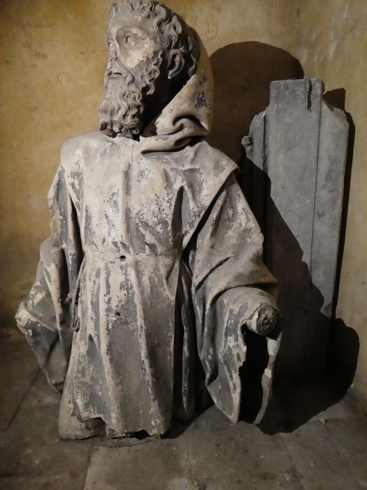 fragment de statue : Saint François
