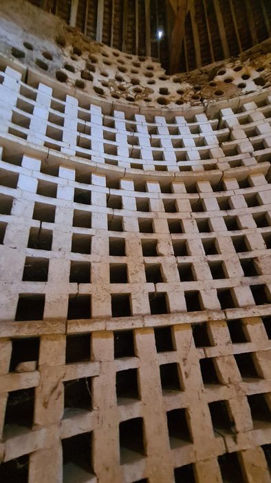 vue partielle des trous de boulin