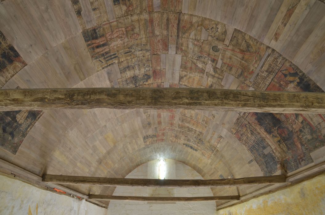 Chapelle Saint-Jacques de Saint-Léon : Intérieur, nef, voûte peinte du vaisseau central