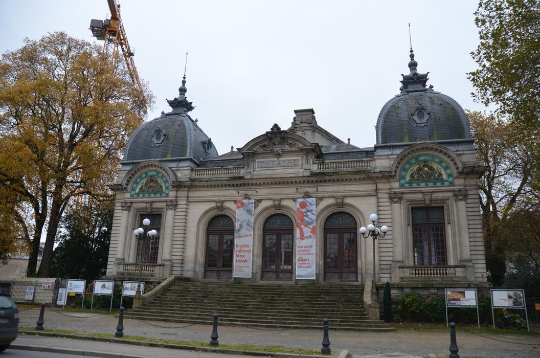 façade nord, vue générale