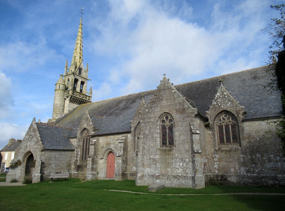 Eglise Saint-Pierre : Vue générale sud-est