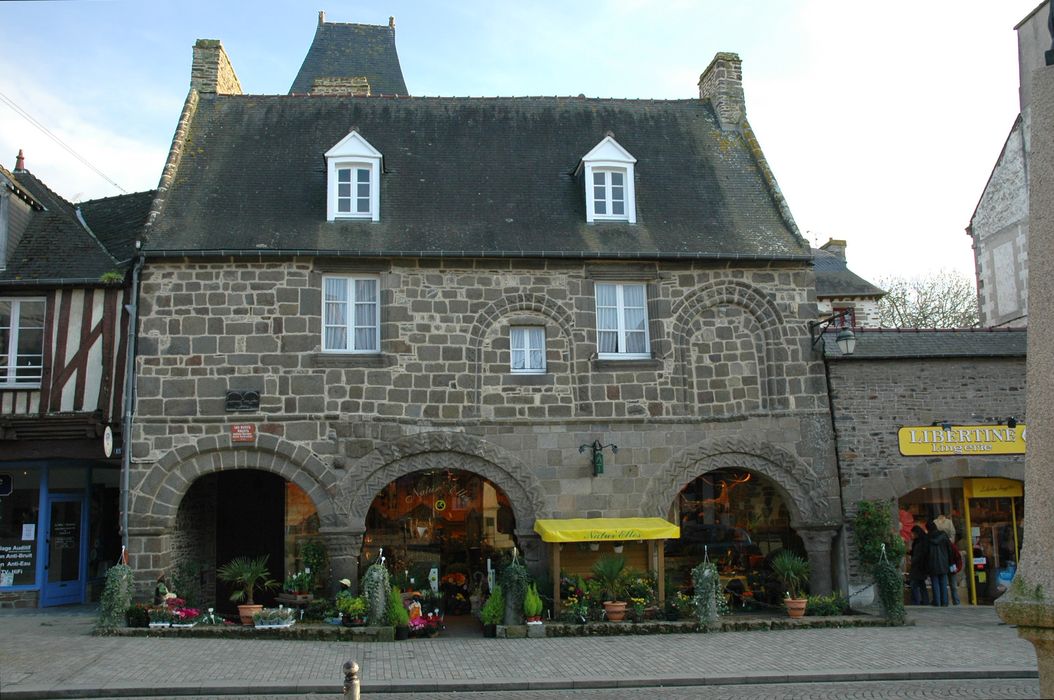 Maison des Petits Palets, dite aussi des Plaids : Façade antérieure sur rue 