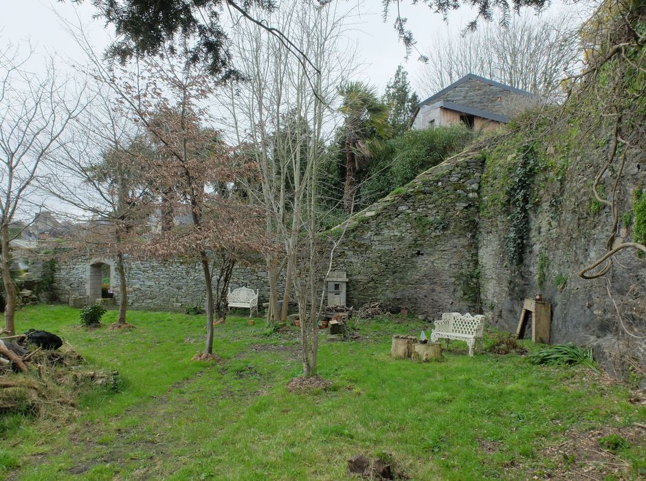 jardin, vue partielle