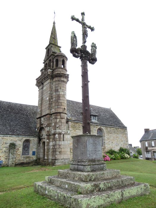 calvaire de mission dans le placître