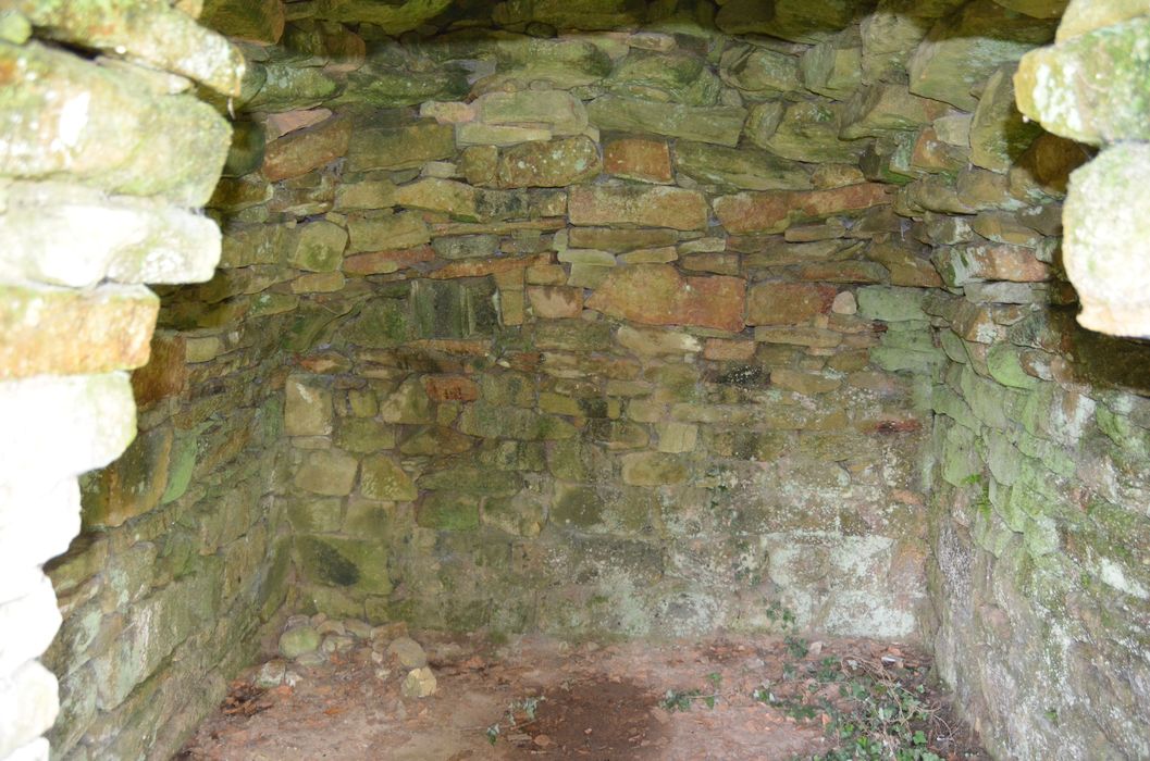 cave n°1, vue partielle de l’espace intérieur