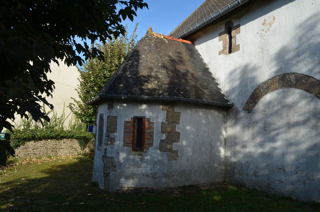 façade latérale sud, chapelle baptismale