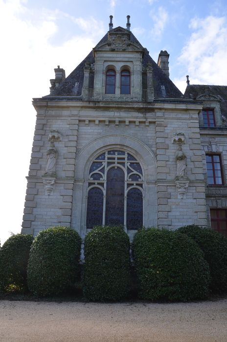 façade nord-est, vue partielle