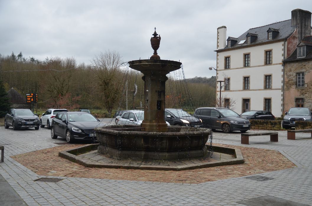 vue générale de la fontaine
