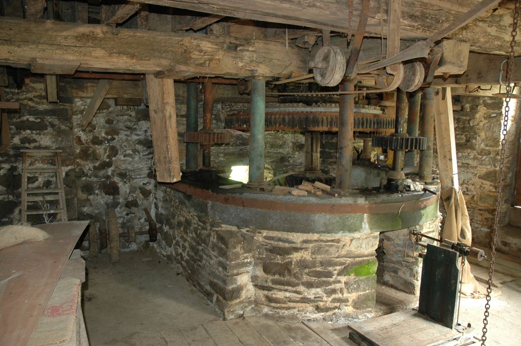 Château de la Villequéno : Moulin de la fosse, vue partielle