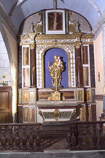 retable ; statue de la Vierge - © Inventaire général, ADAGP  ; © Monuments historiques, 2000