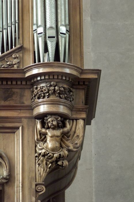 orgue de tribune, détail du buffet