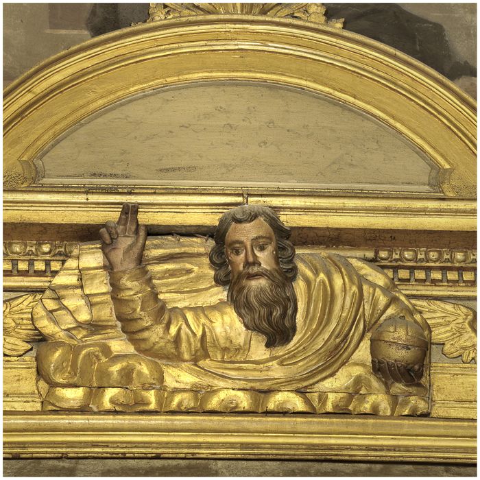 retable, détail du fronton