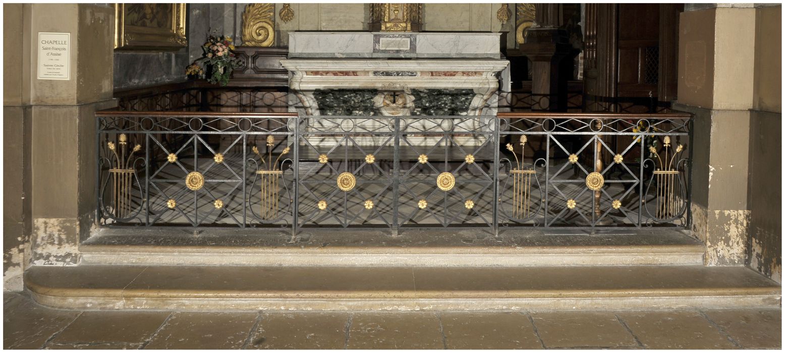 clôture de chapelle (table de communion)