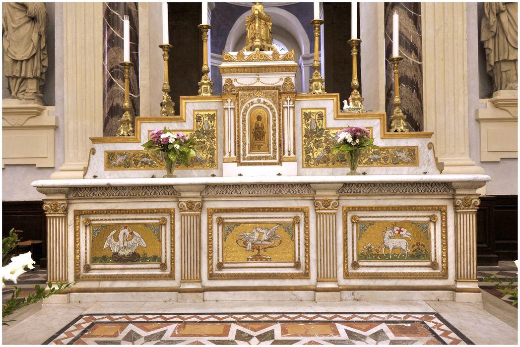 maître-autel, tabernacle