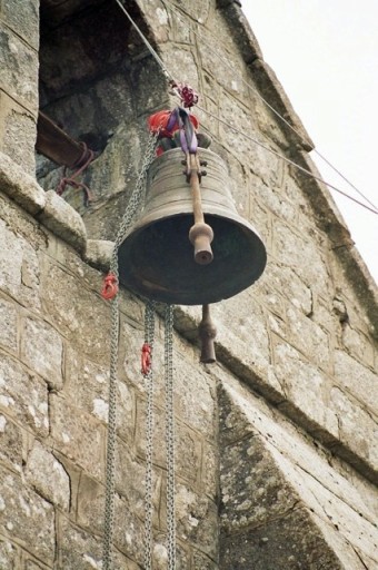 Montée au clocher de la cloche provenant de Lignareix. - © Monuments historiques ; © CAOA Corrèze