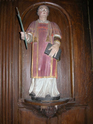 Vue de situation sur le côté nord du retable du choeur.