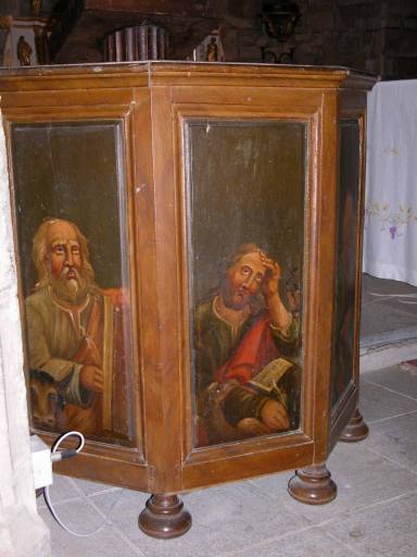 Vue des panneaux de saint Luc et saint Jean.