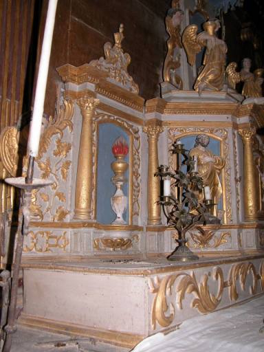 Aile gauche du tabernacle.