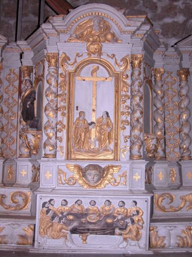 Façade de l'armoire eucharistique.