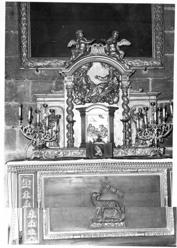 Vue générale, tabernacle surmonté de deux anges. - © Monuments historiques