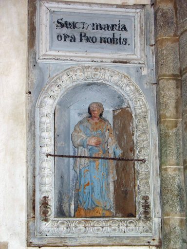 Statue et sa niche : sainte Catherine d'Alexandrie