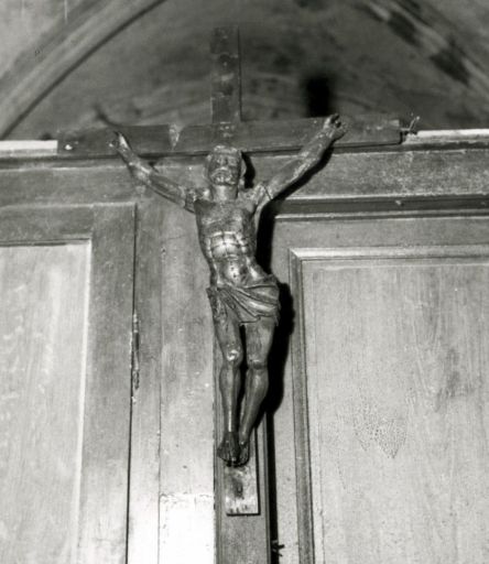 Croix : Christ en croix