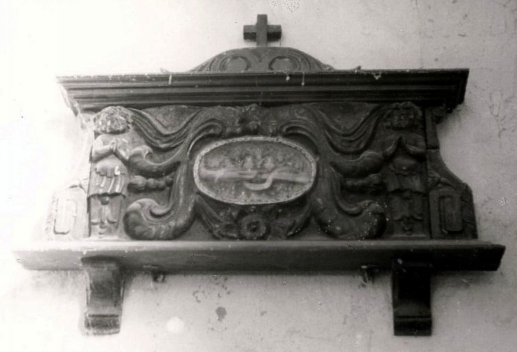 Vue d'un panneau-reliquaire complet, avant détérioration par la vermoulure.