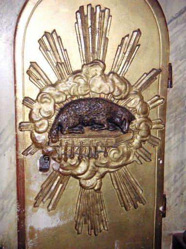 Porte du tabernacle.