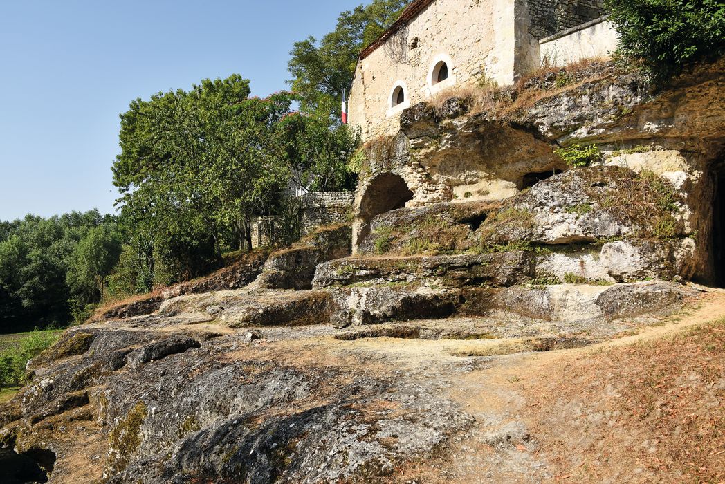 Eglise souterraine monolithe dite chapelle Saint-Georges : Vue partielle