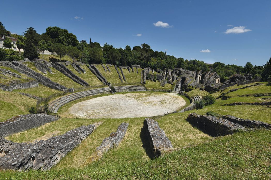 vue générale de l’arène depuis les gradins nord-ouest