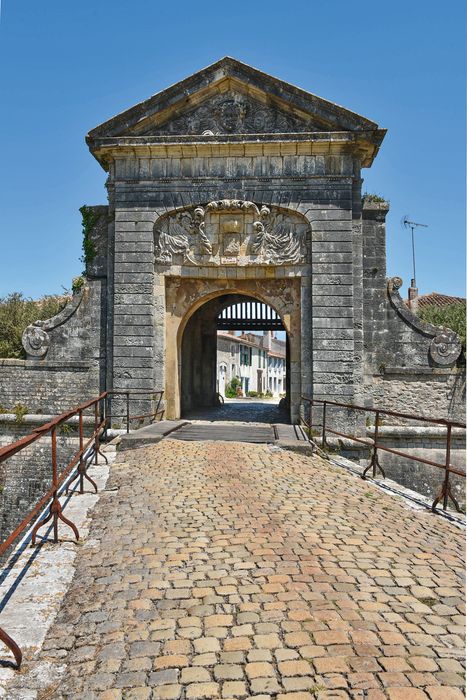 porte de Campani, vue générale