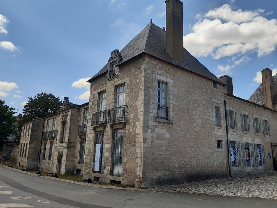 Ancien Hôtel de Cheusse, dit Hôtel de l'Intendance maritime