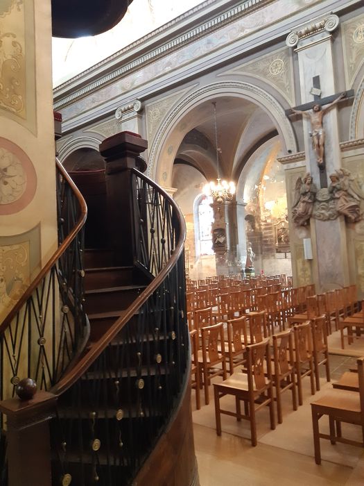 chaire à prêcher, escalier d'accès