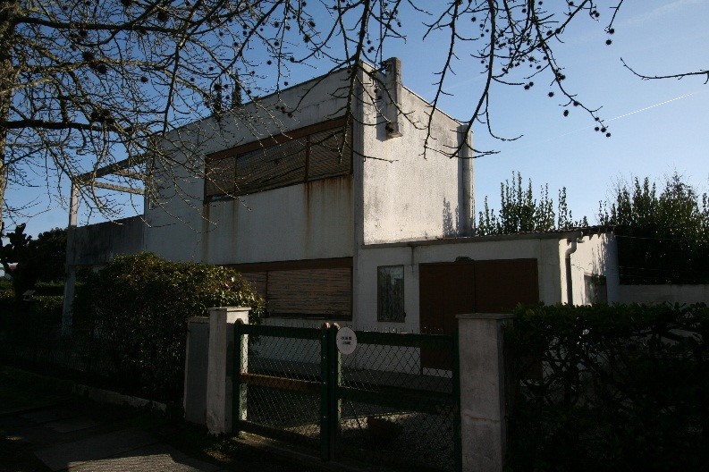 Façade latérale et arrière