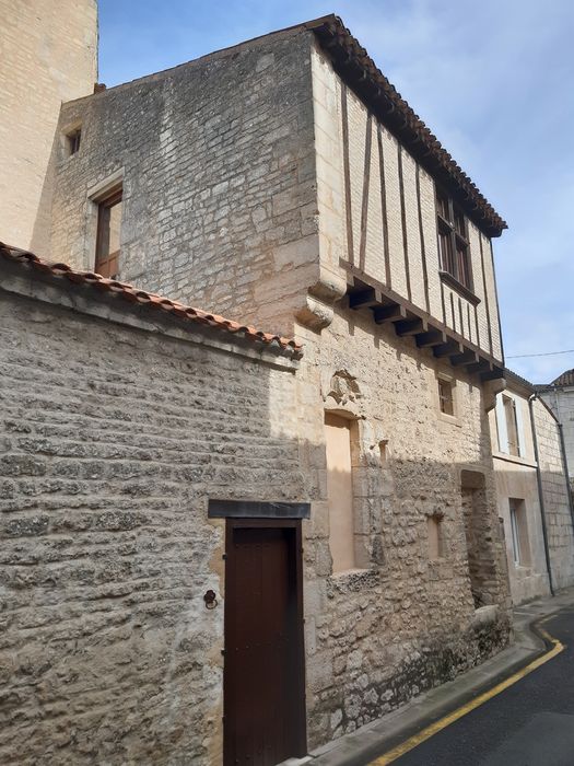 façade sur rue