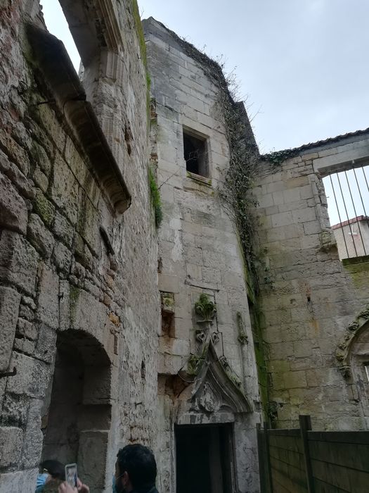 tourelle d’escalier sur cour