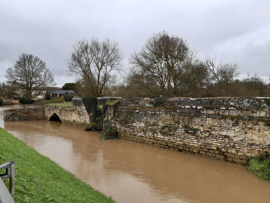 vue partielle du pont