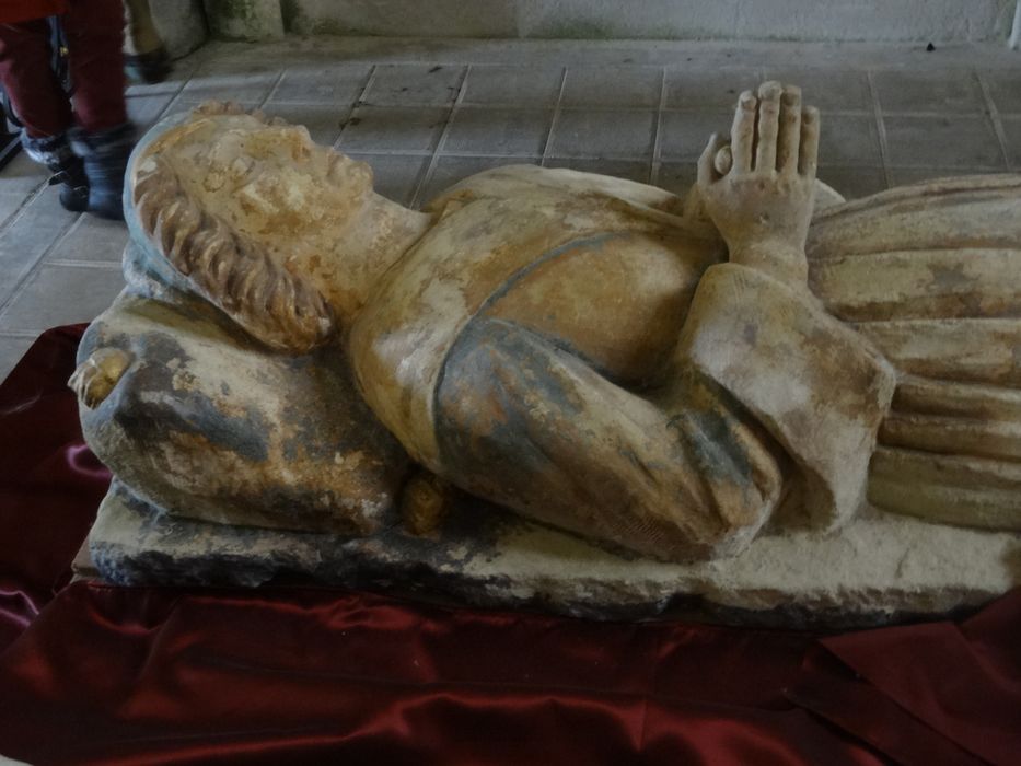 gisant de Charlotte de Brizay, vue partielle