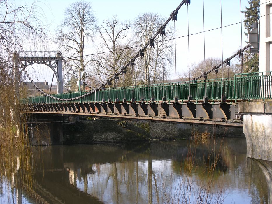 vue partielle du pont