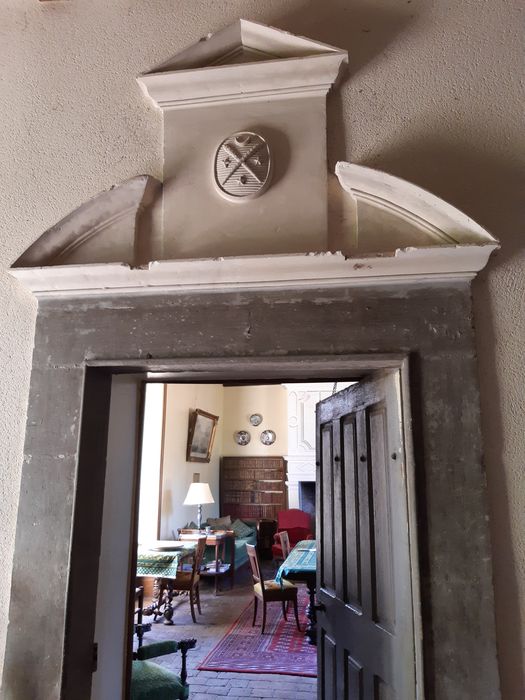 détail de l’encadrement d’une porte