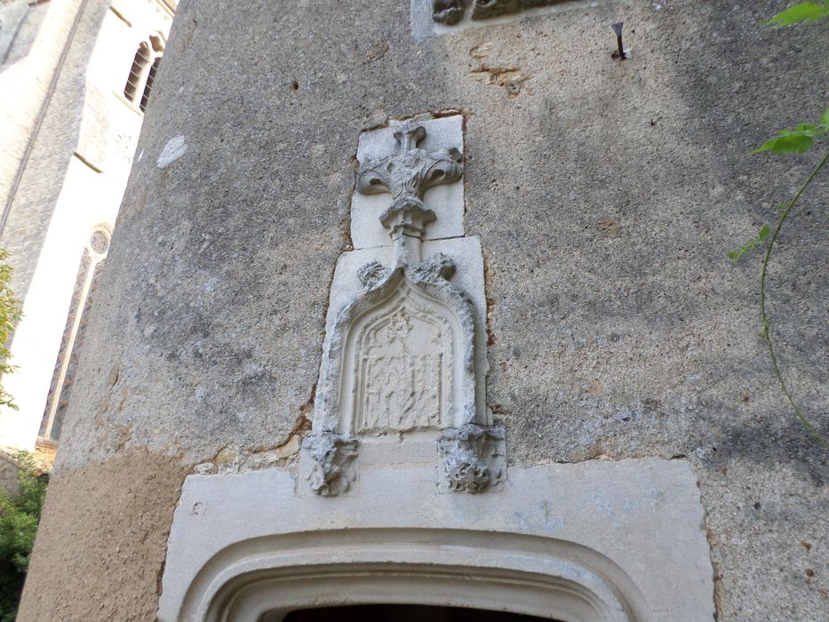 façade ouest, porte d’accès à la tourelle d’escalier, détail